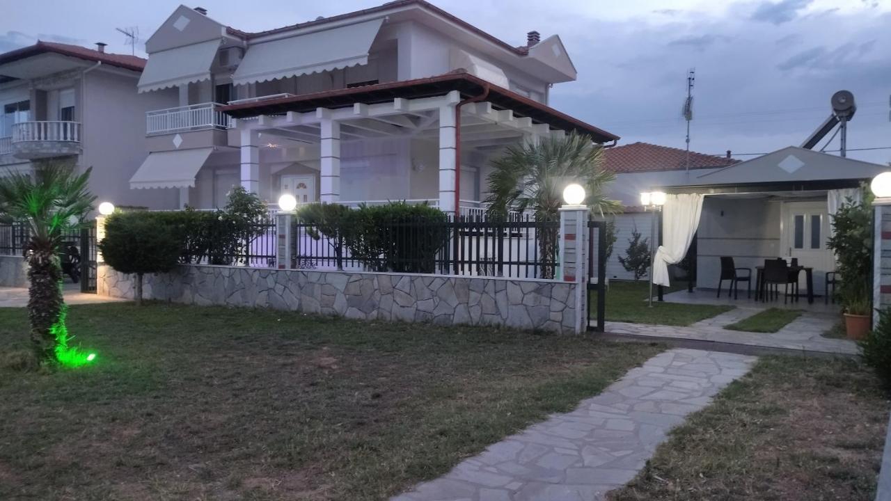 Seaview Apartment & Semi Basement Seaview Apartment Βρασνά Εξωτερικό φωτογραφία